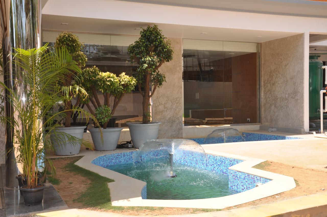 科鲁鲁 Jyothis Residency酒店 外观 照片